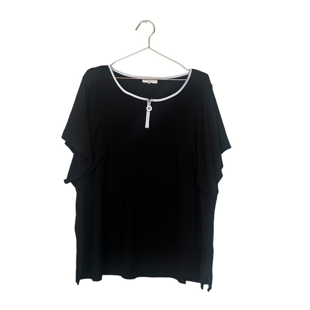 Retrology black blouse with white trim jeweled zipper detail size 3X